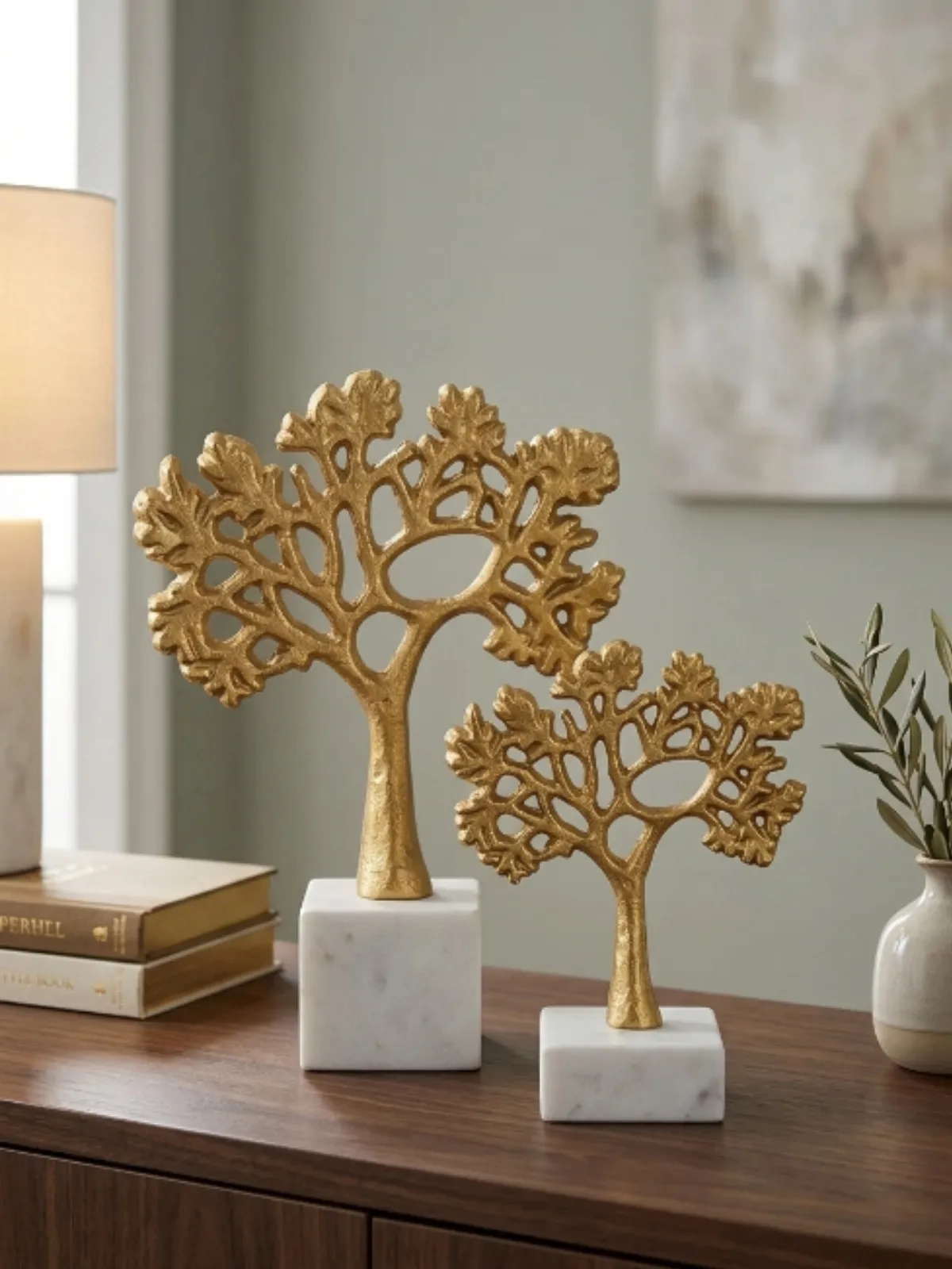 Escultura Decorativa Árvore em Mármore e Metal Dourado G