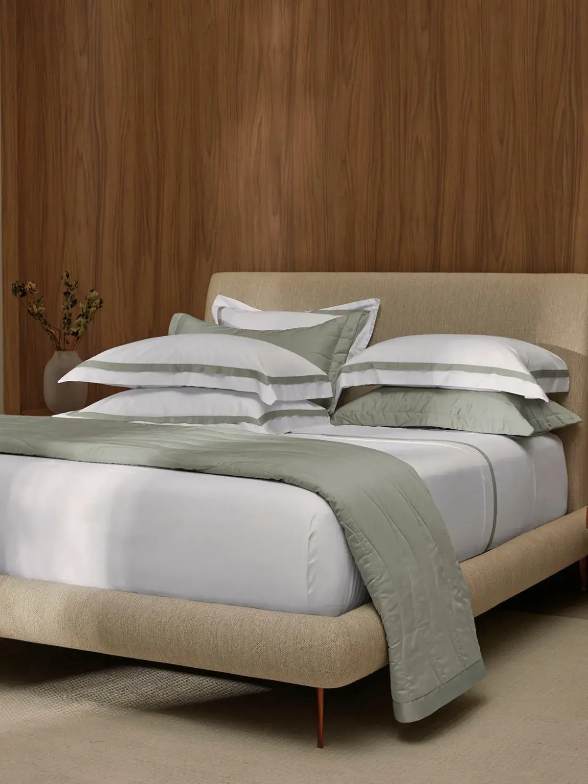 Super Fronha Trussardi 300 fios 100% Algodão Vercelli branco/pistacchio