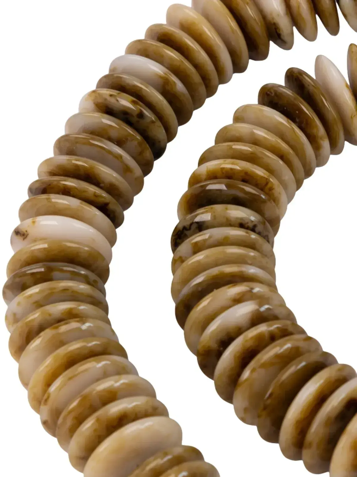 Colar Decorativo em Resina e Juta com Tassel Natural Marrom