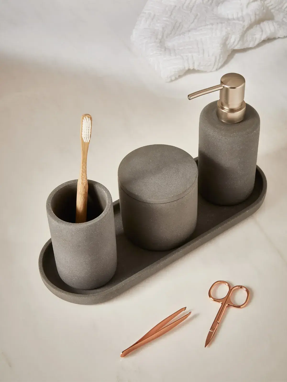 Kit em Cimento para Banheiro e Lavabo 4 Peças Nocciola Fosco