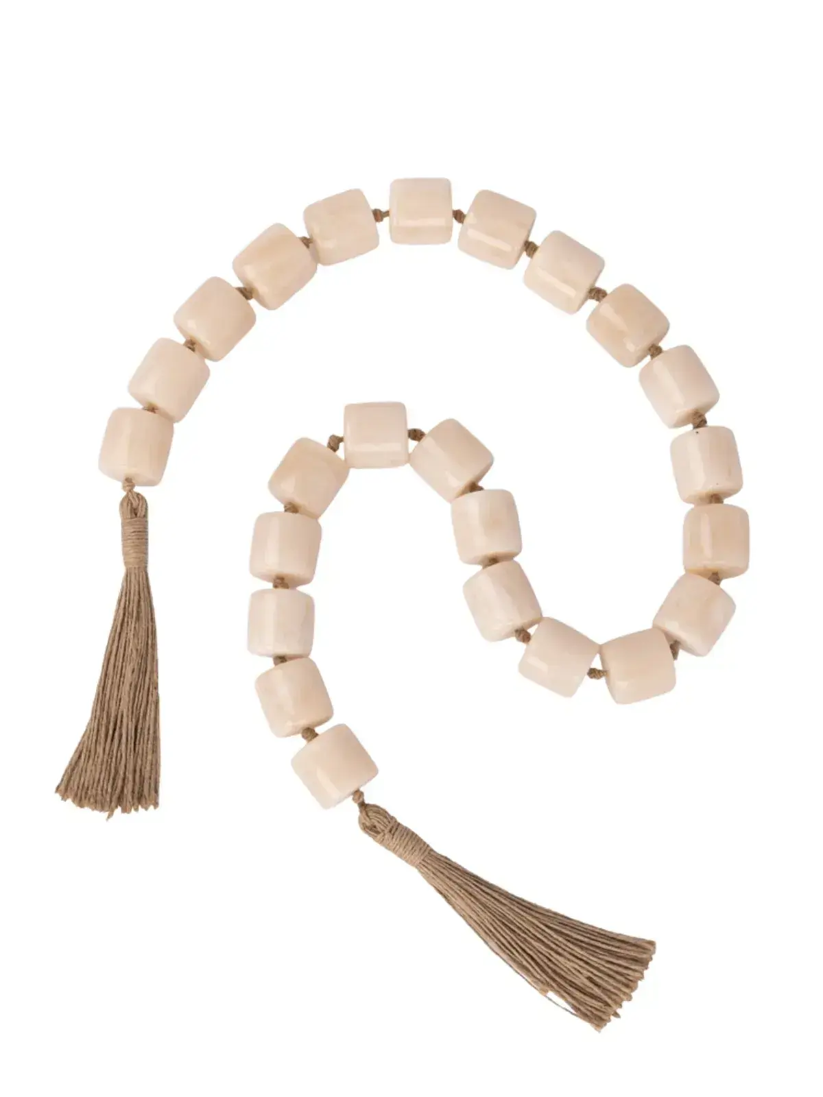 Colar Decorativo em Resina e Juta com Tassel Natural Bege