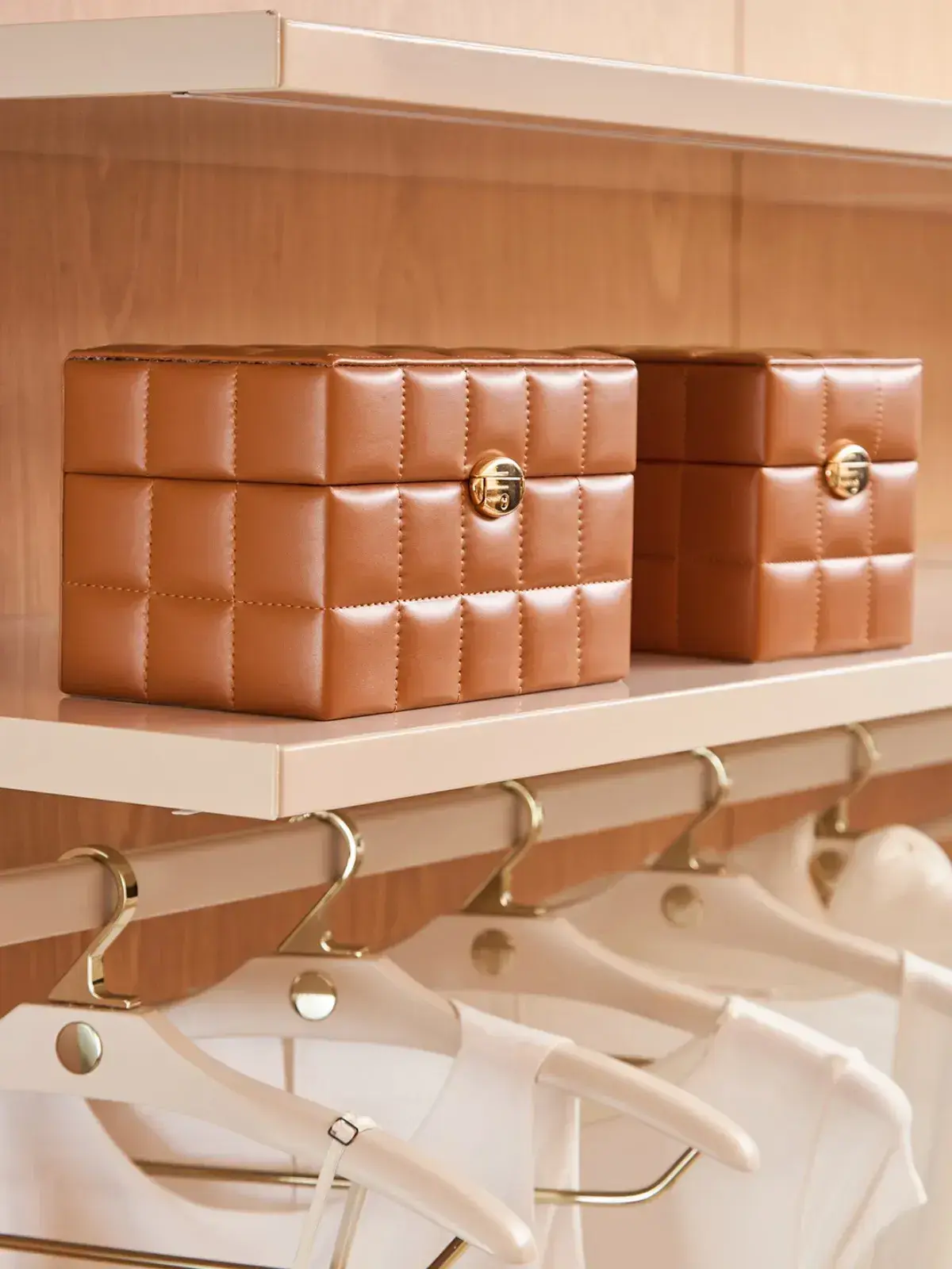 Caixa Decorativa Organizadora em MDF com Revestimento em PU Caramelo