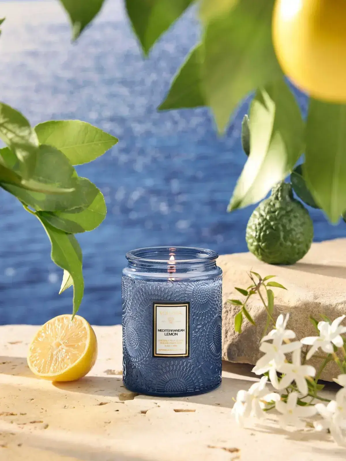 Mini Vela Pote Vidro 50H Voluspa Relevo Mediterranean Lemon 