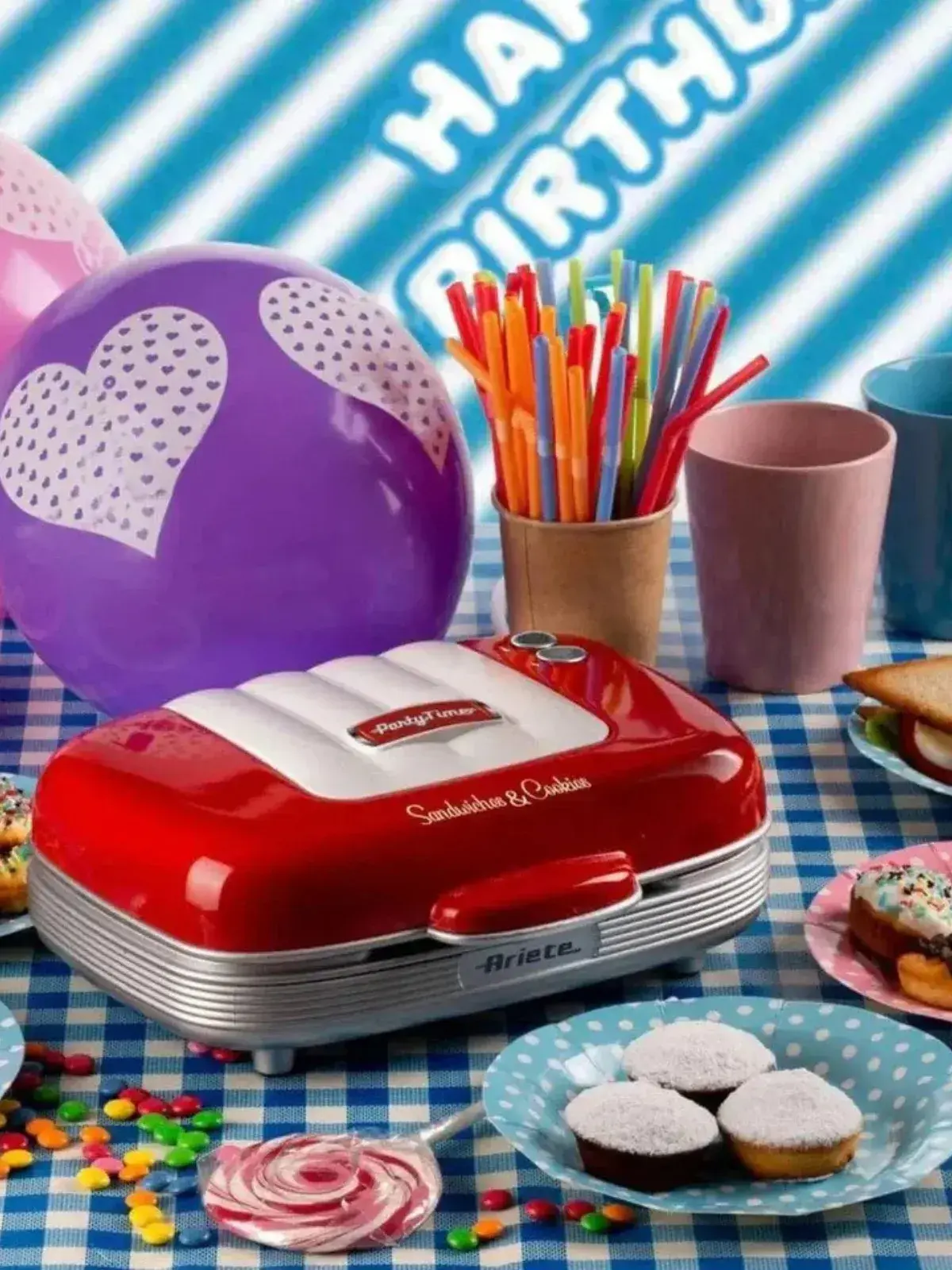 Sanduicheira Ariete Party Time 700W 220V - Retrô Divertida Vermelho