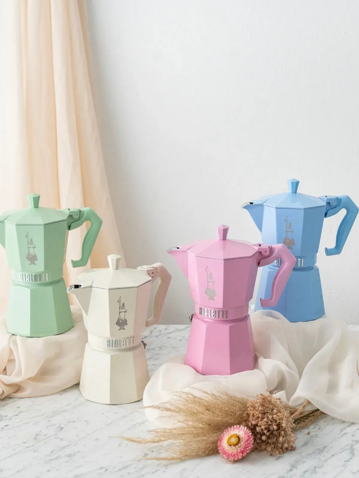 Cafeteira Italiana Moka Express Exclusive Azul
