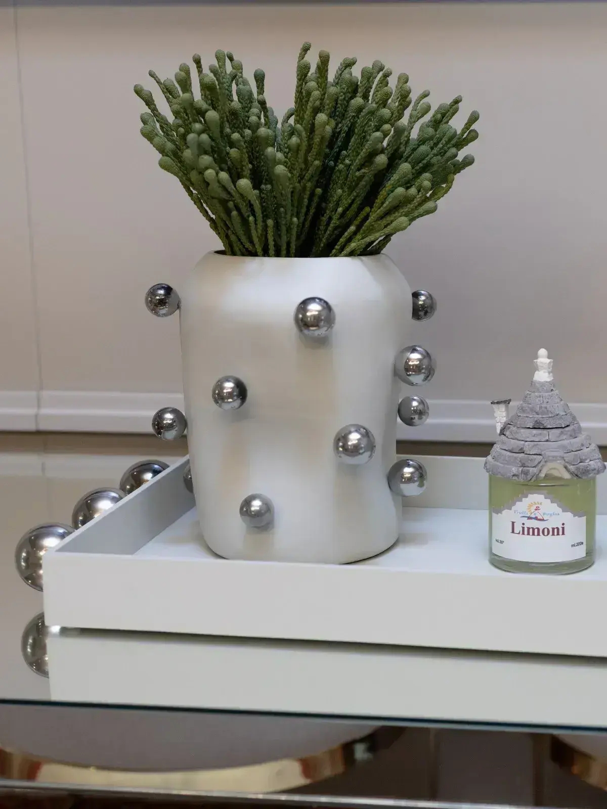 Vaso Orgânico com Esferas em Prata ICE