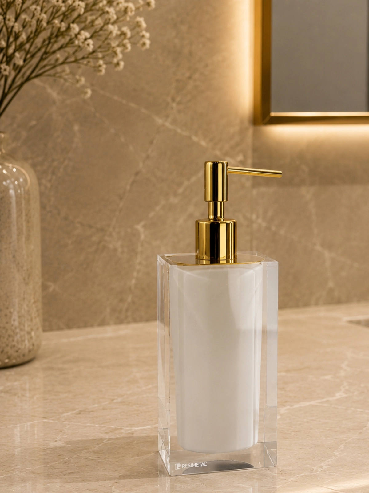Conjunto de Banheiro com Puxador Ello em Gold Cristal/Linho - Resimetal 