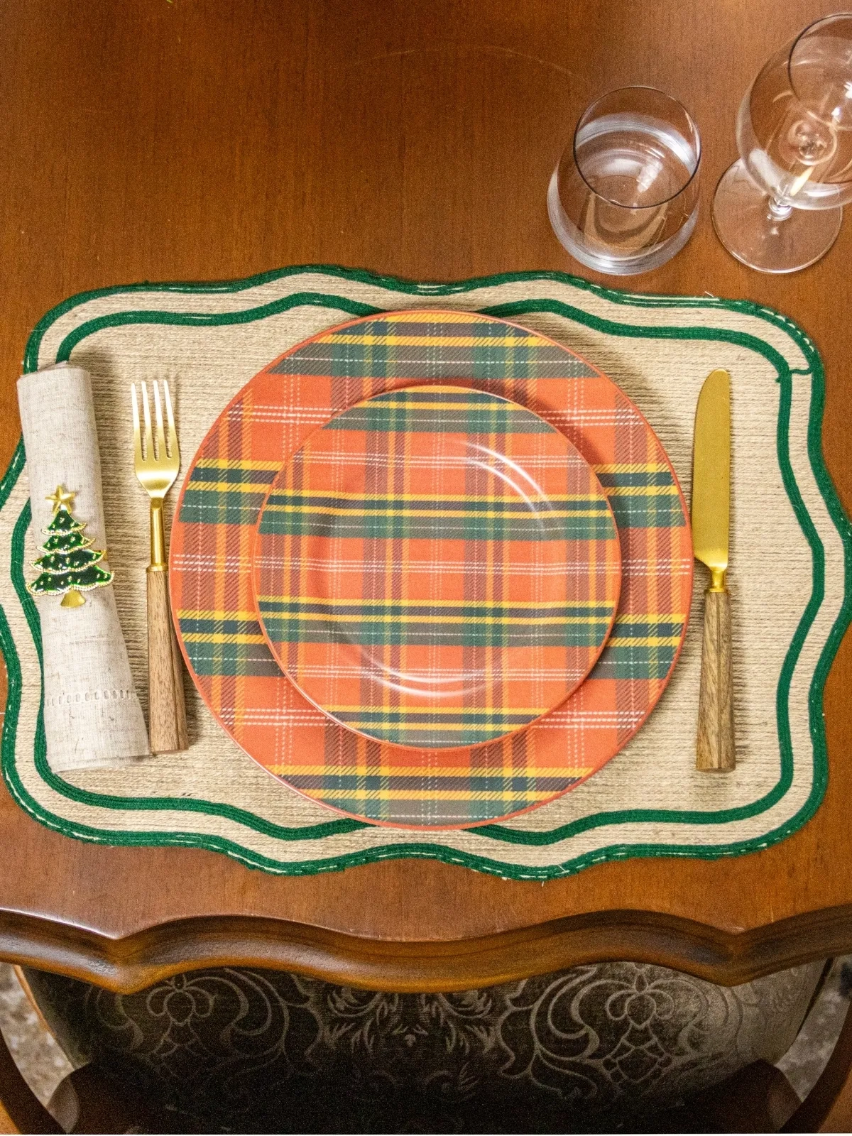 Prato Raso Aquarelle Xadrez Natal - 29cm 