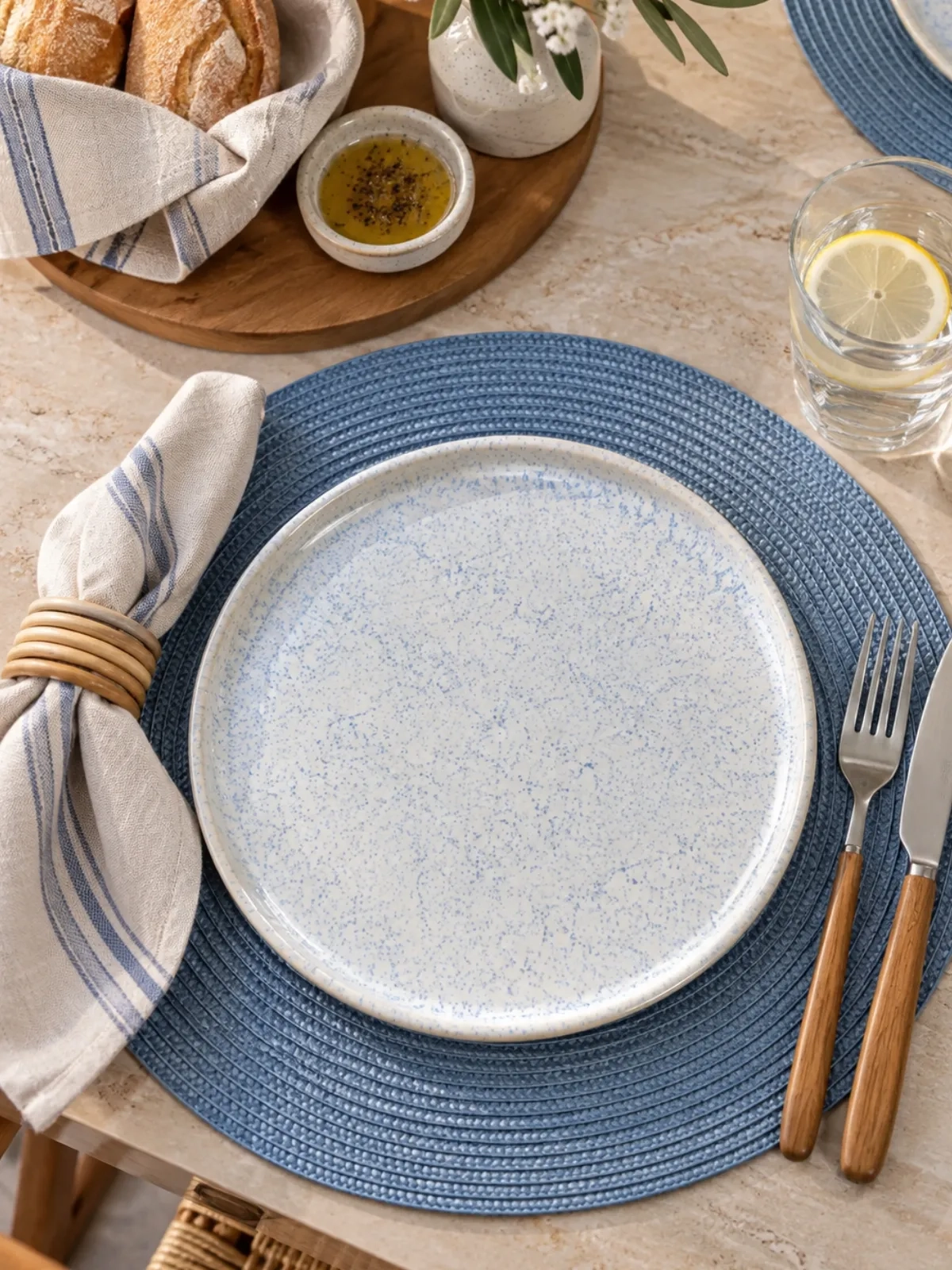 Prato Raso em Porcelana Bold Areias Azul 