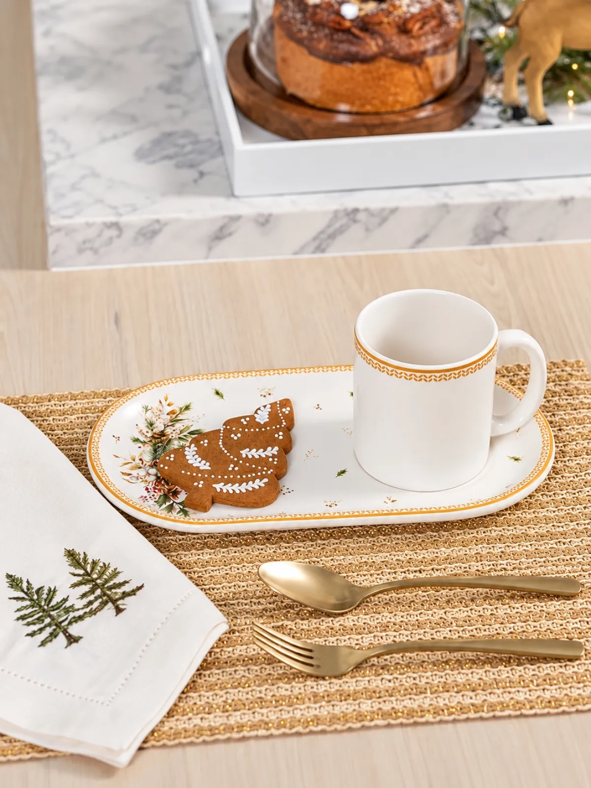 Prato de Lanche e Caneca 380ml Aquarelle Classic Pinhas 